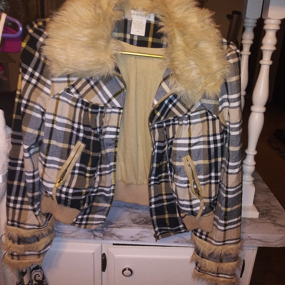 Zoompy Faux Fur Jacket
